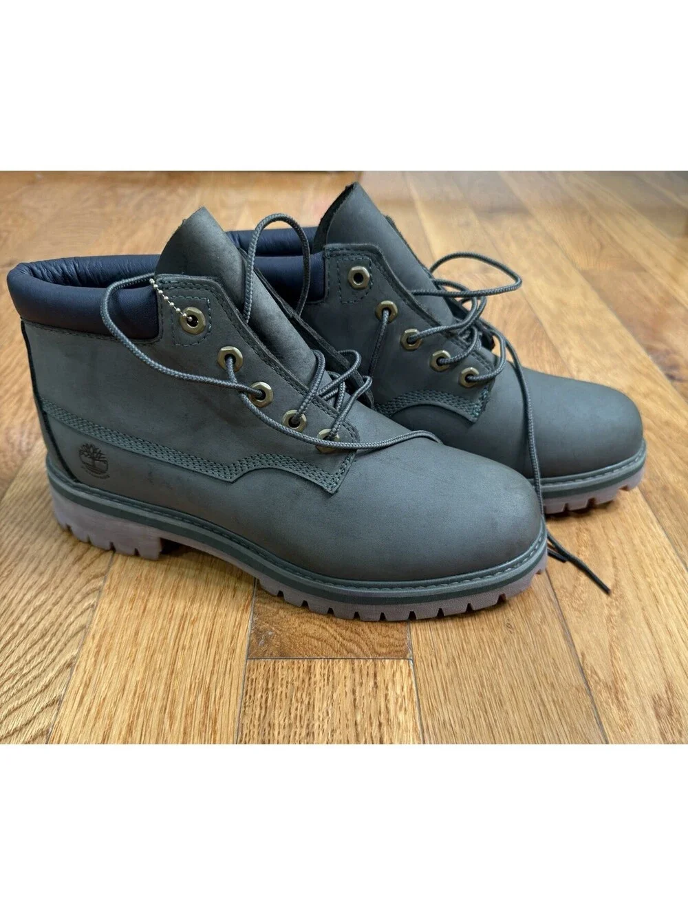 Size 8 US Men’s Timberland ReBOTL Waterproof 6” Boots Gray Nubuck  Green